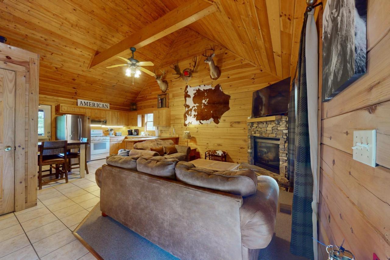 Moose Tracks Lodge Пиджен-Фордж Экстерьер фото