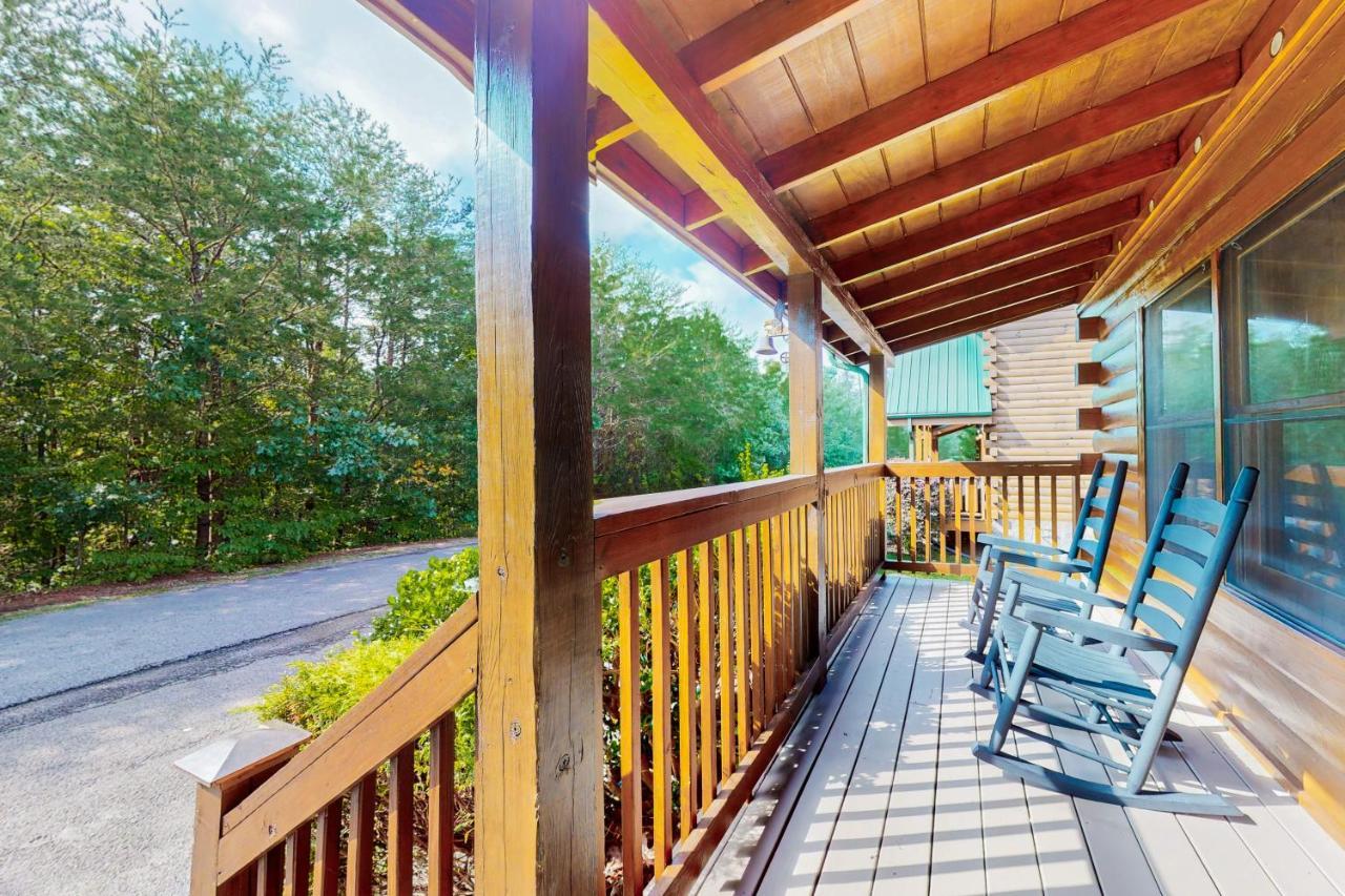 Moose Tracks Lodge Пиджен-Фордж Экстерьер фото